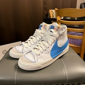 Nike Blazer Mid 77 Jumbo